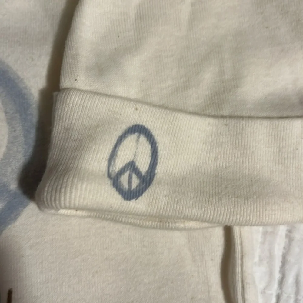 Peaceful Baby Bodysuit Hat Set Organic Cotton, Blue Grey Peace Sign adorable NWT